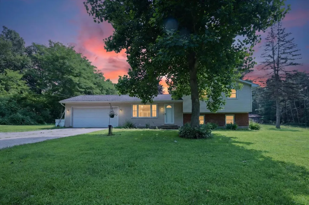 16310 15 Mile Road Marshall Township MI 49068