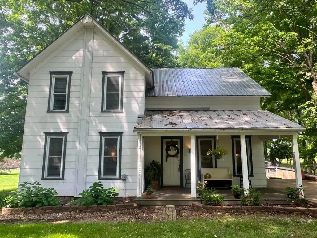 15317 16 1/2 Mile Road Marshall Township MI 49068