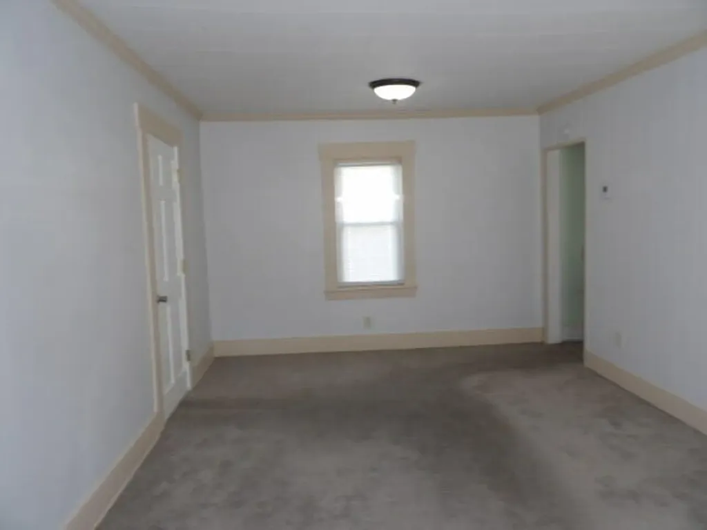 39 Troy Street Battle Creek City MI 49037
