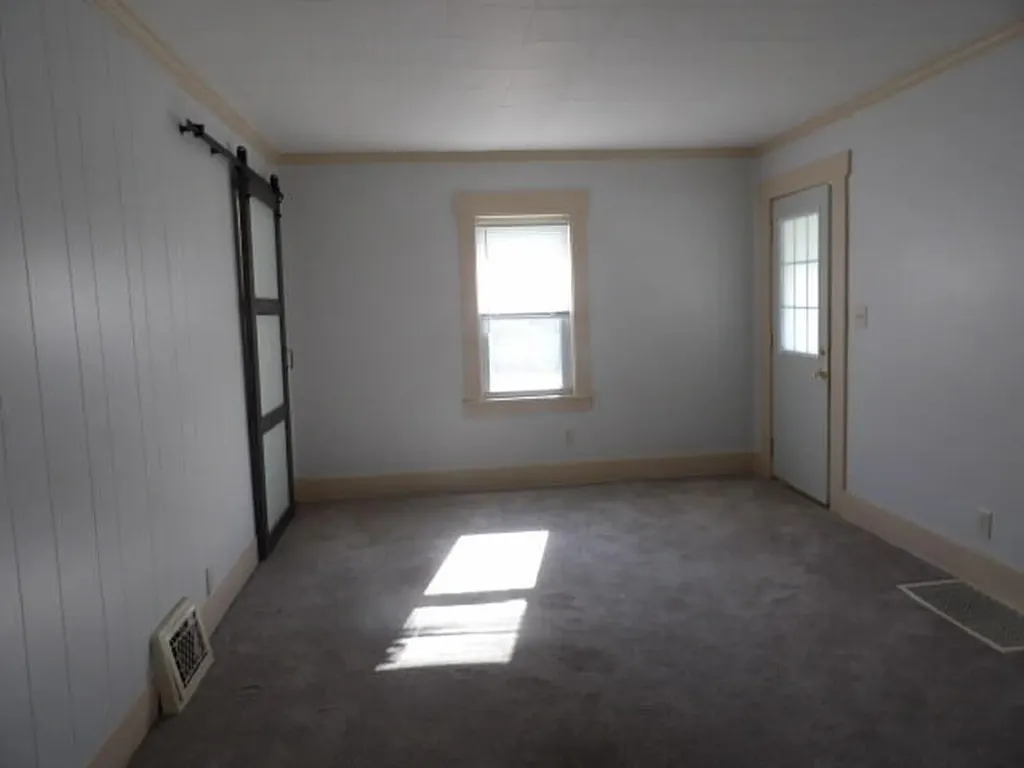 39 Troy Street Battle Creek City MI 49037