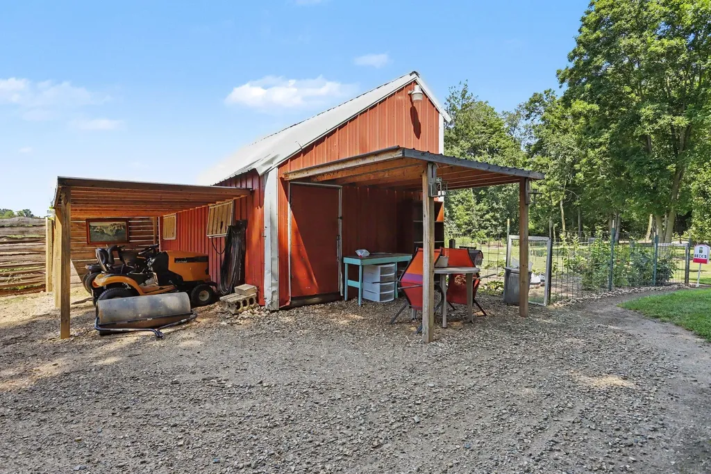 13720 N Drive S Tekonsha Township MI 49092