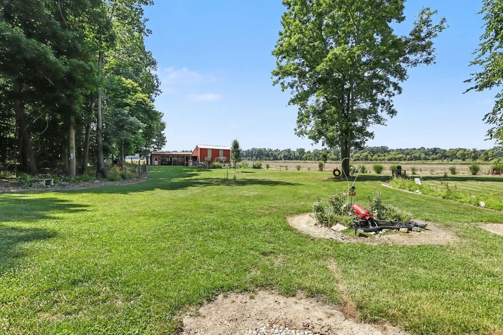 13720 N Drive S Tekonsha Township MI 49092