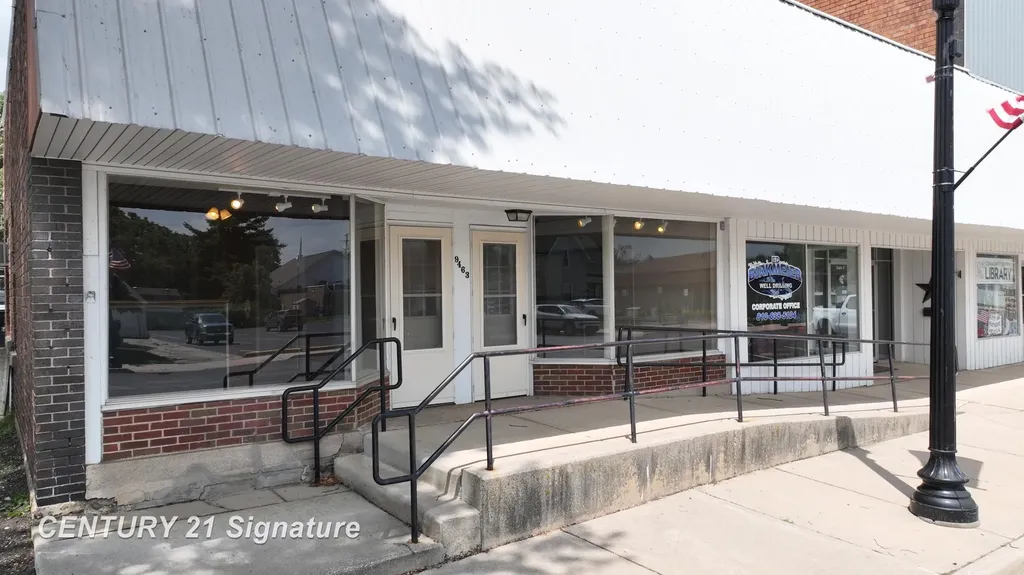 9463 Genesee Street New Lothrop Village MI 48460