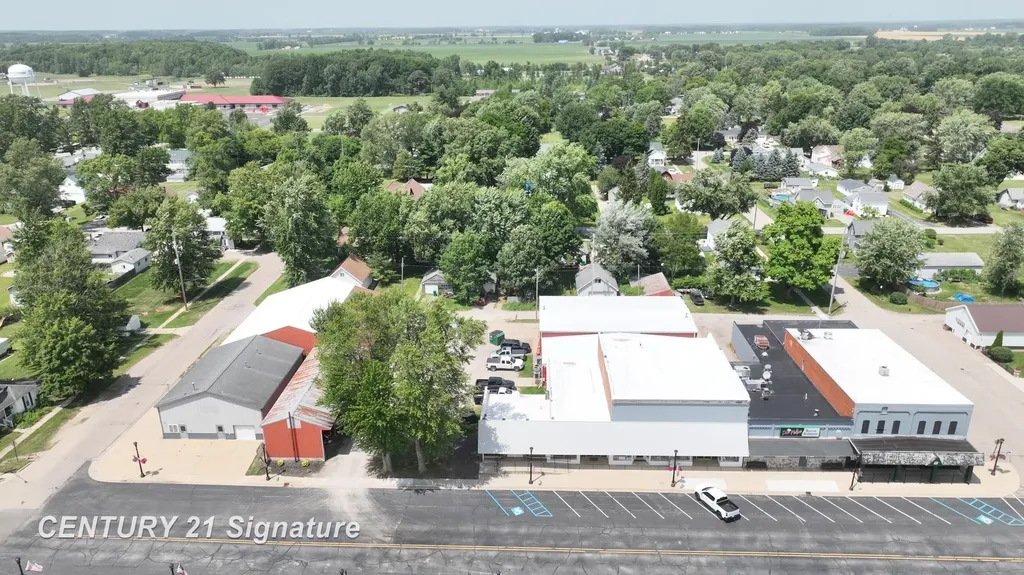 9463 Genesee Street New Lothrop Village MI 48460