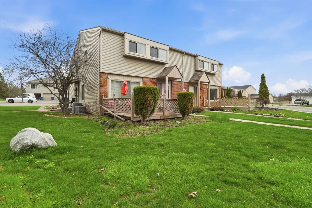 12264 Woodside Drive Grand Blanc City MI 48439