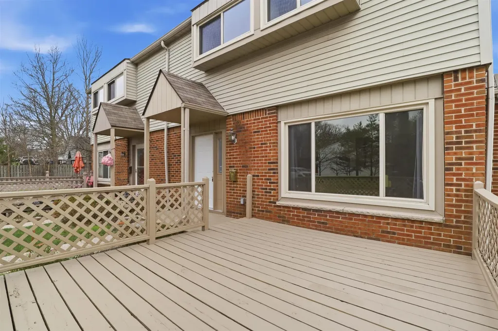 12264 Woodside Drive Grand Blanc City MI 48439