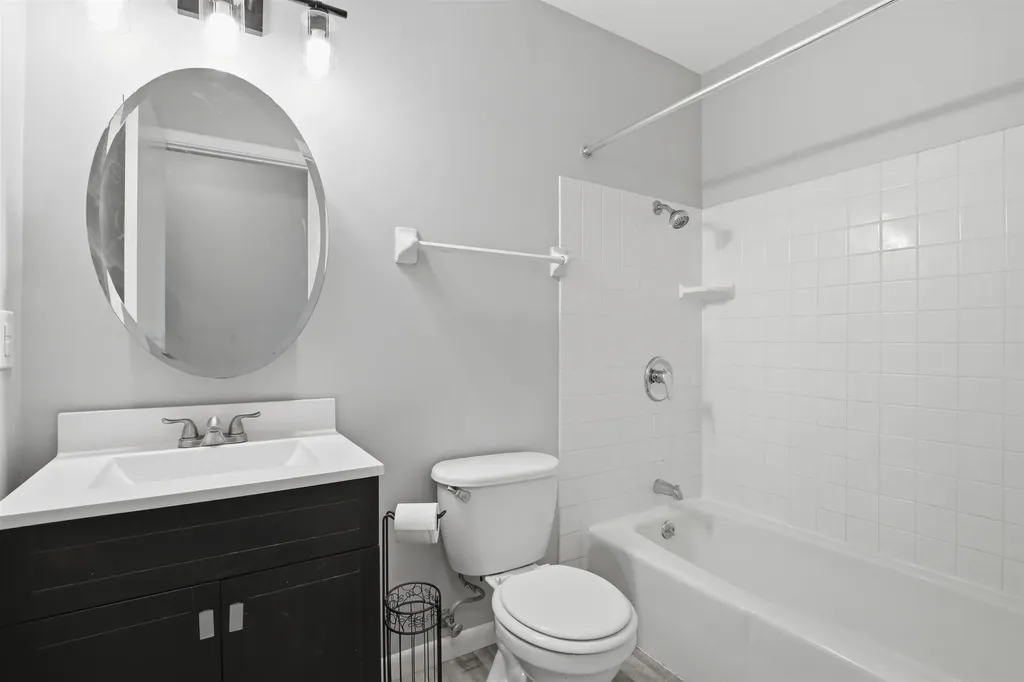 12264 Woodside Drive Grand Blanc City MI 48439