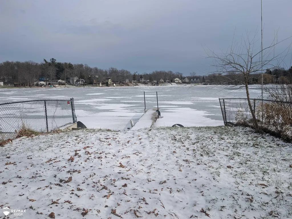 710 Lakeshore Drive Deerfield Township MI 48421