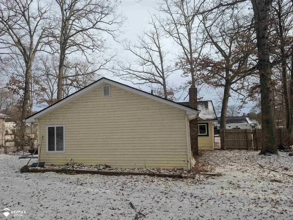 710 Lakeshore Drive Deerfield Township MI 48421