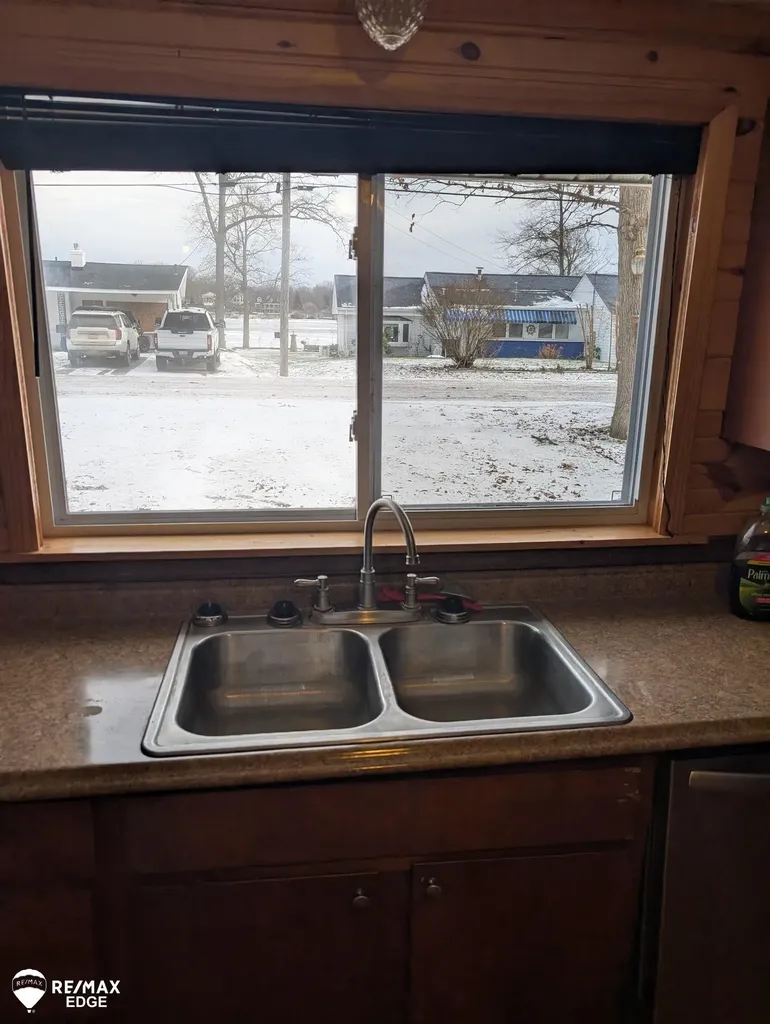 710 Lakeshore Drive Deerfield Township MI 48421