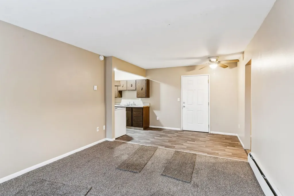 828 North Apt. #11 Street Mt. Morris Township MI 48458