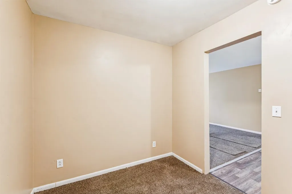 828 North Apt. #11 Street Mt. Morris Township MI 48458