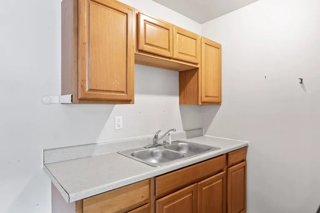 828 North Apt. #12 Street Mt. Morris Township MI 48458