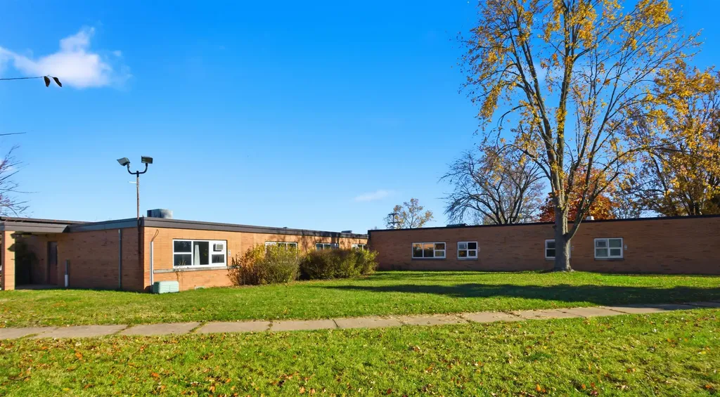 729 S Norton Street Corunna City MI 48817