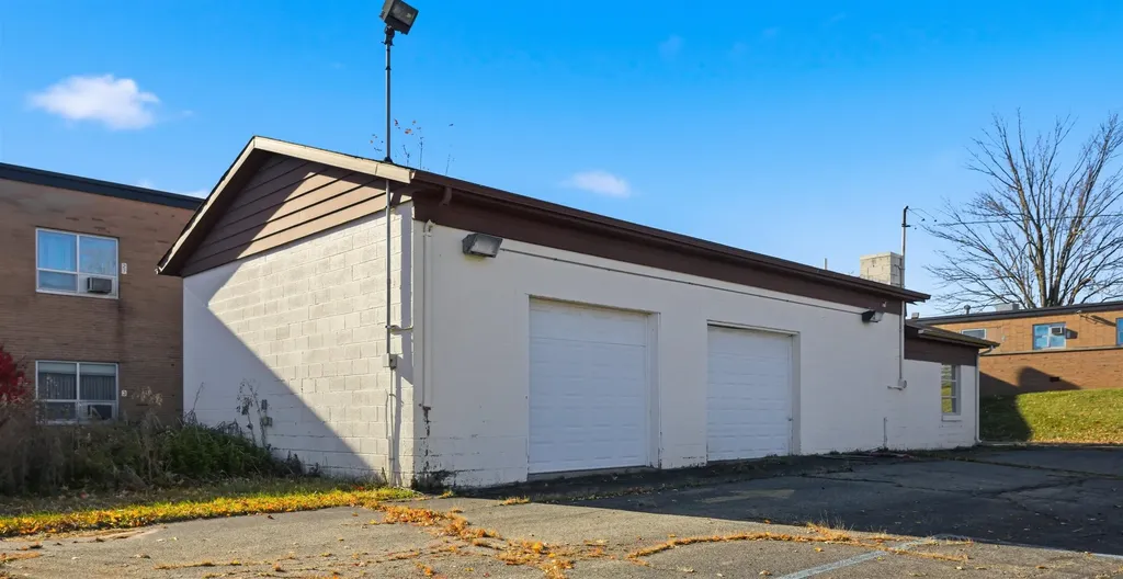729 S Norton Street Corunna City MI 48817