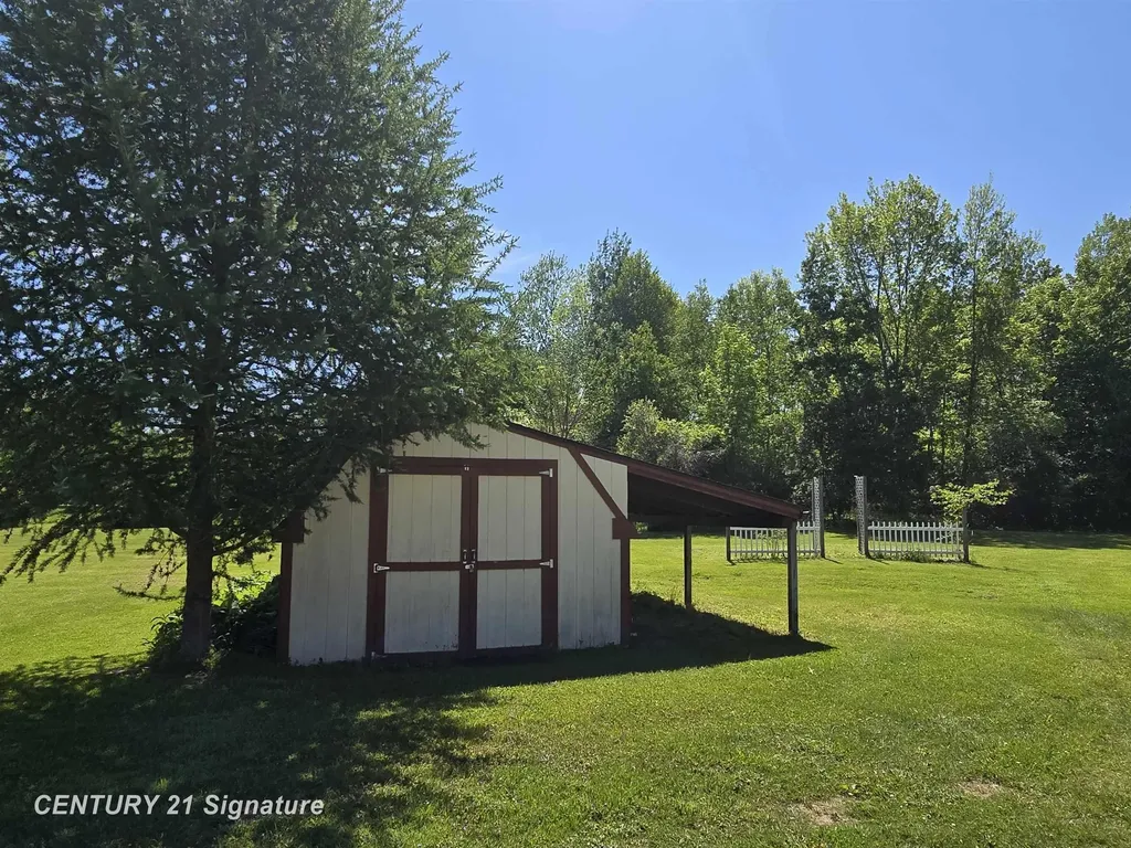 1162 E Farrand Road Thetford Township MI 48420