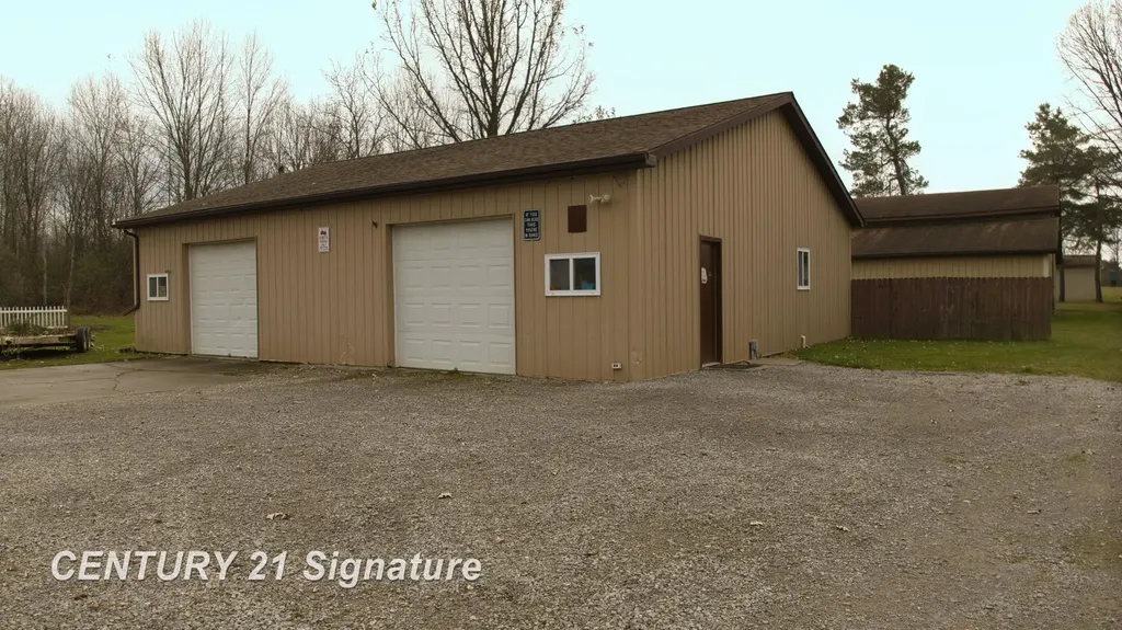 1162 E Farrand Road Thetford Township MI 48420