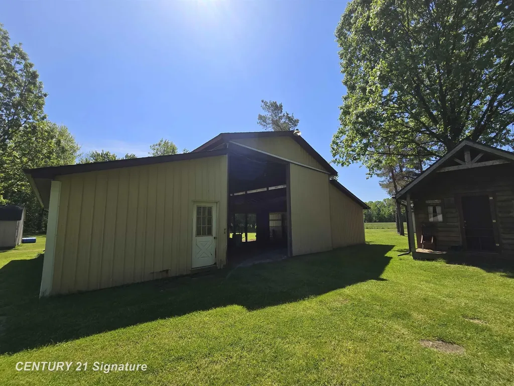1162 E Farrand Road Thetford Township MI 48420