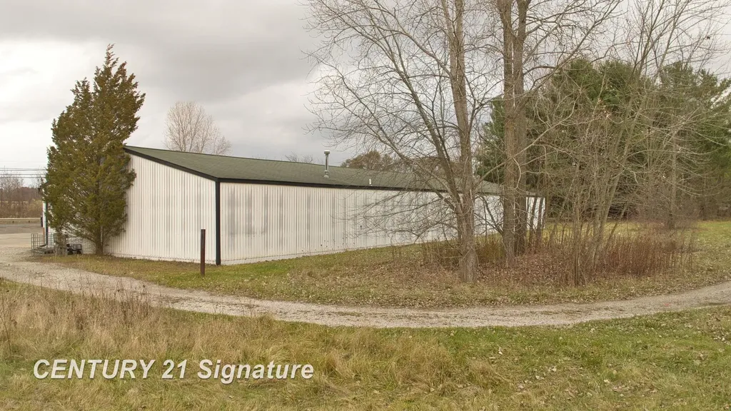 7200 E M-71 Highway Vernon Village MI 48476