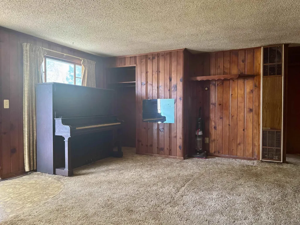 6065 N Genesee Road Genesee Charter Township MI 48506