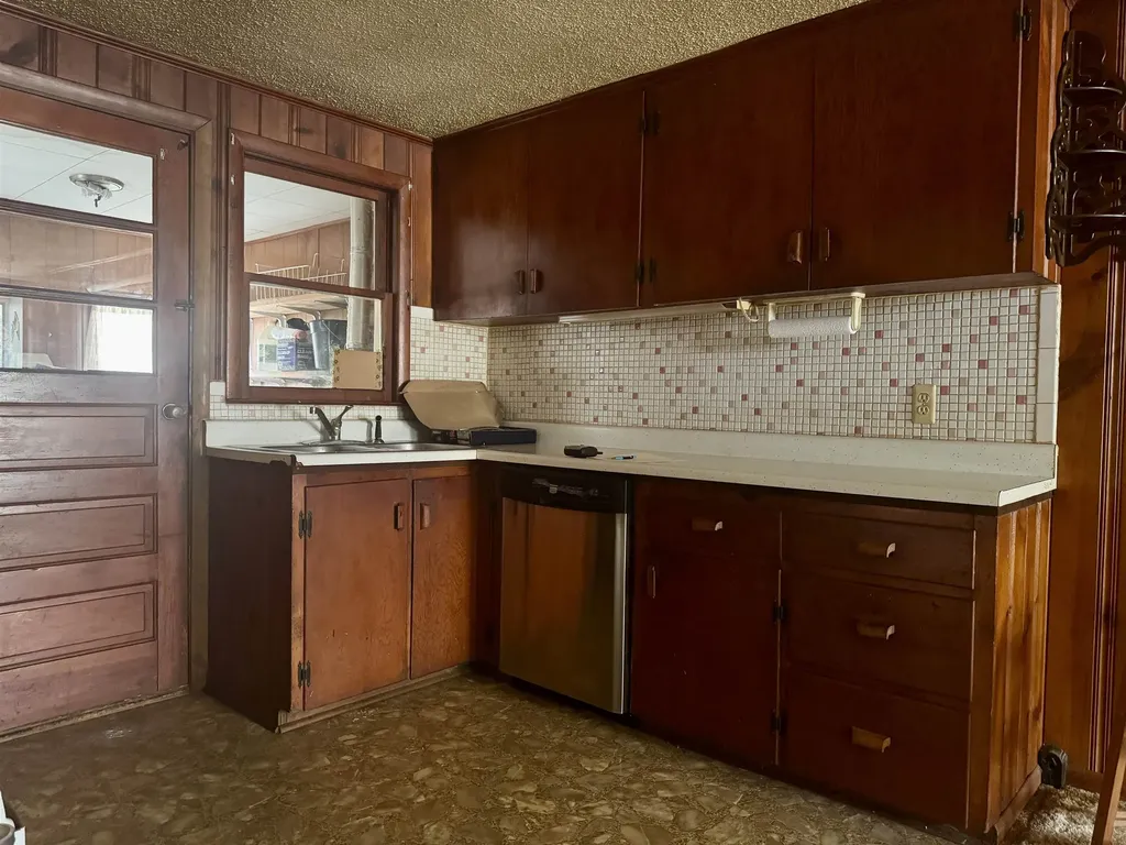 6065 N Genesee Road Genesee Charter Township MI 48506