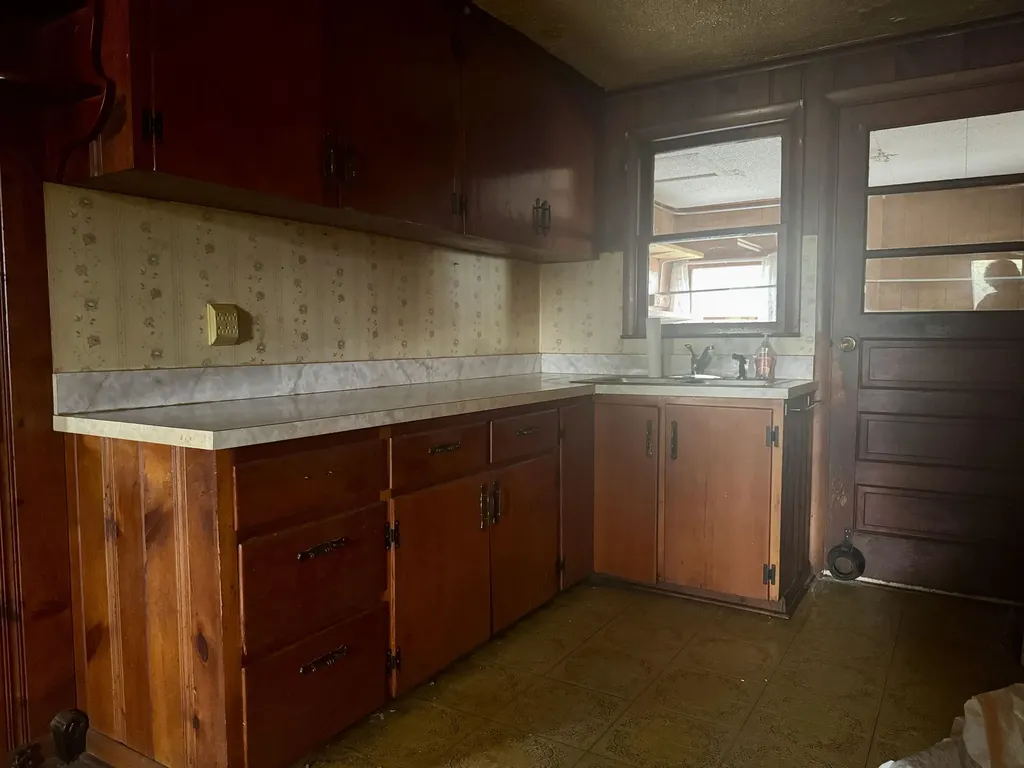 6065 N Genesee Road Genesee Charter Township MI 48506