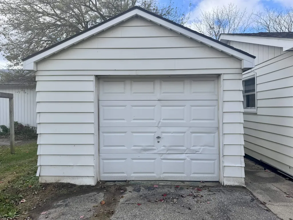 6065 N Genesee Road Genesee Charter Township MI 48506