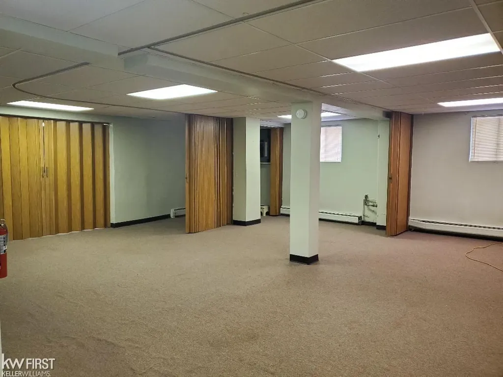 3450 Larchmont Avenue Flint Charter Township MI 48532