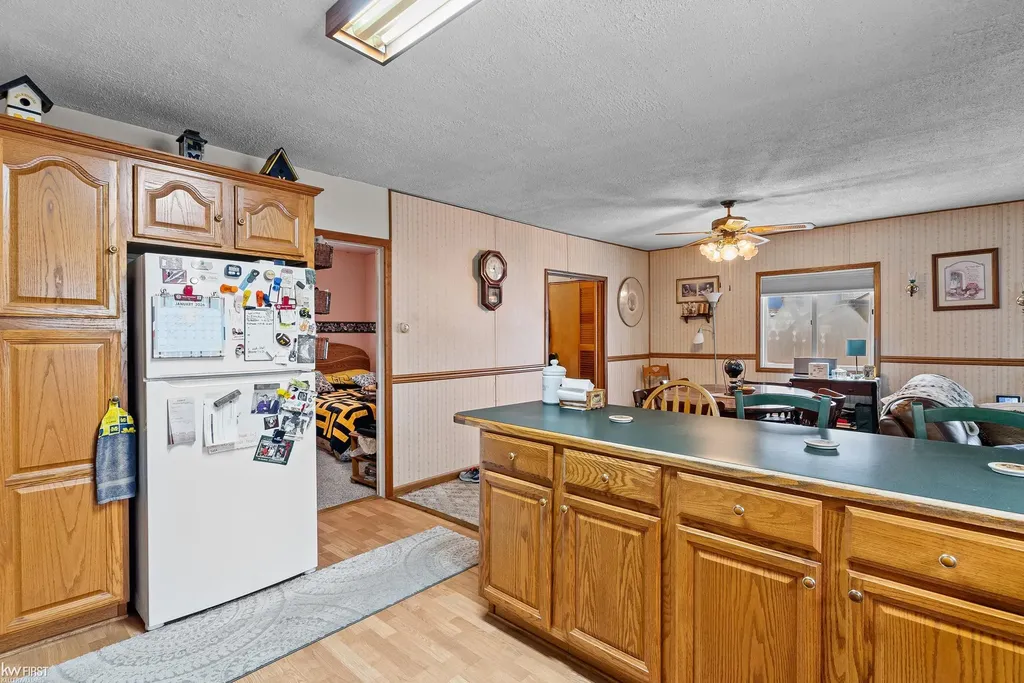 10528 Lake Shore Drive Tyrone Township MI 48430