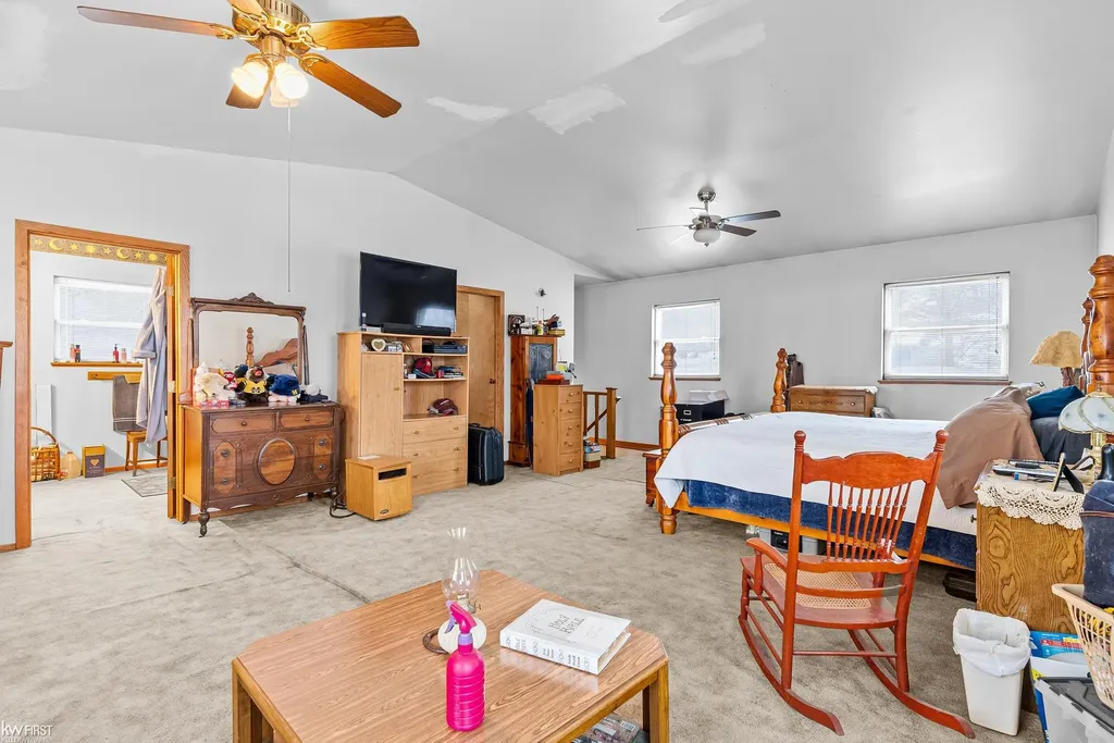 10528 Lake Shore Drive Tyrone Township MI 48430