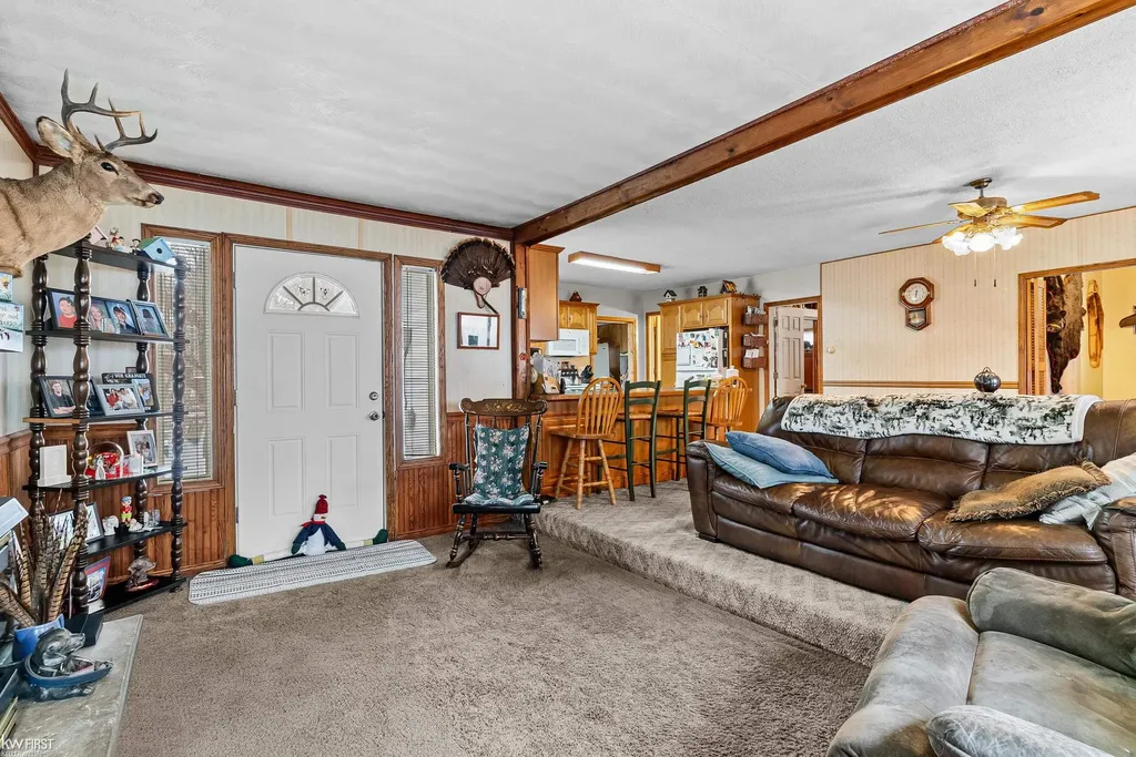 10528 Lake Shore Drive Tyrone Township MI 48430