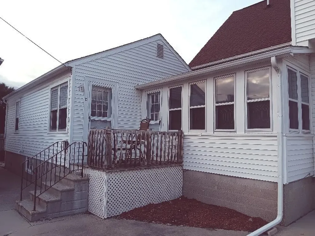 113 N Mckinley Road Flushing City MI 48433