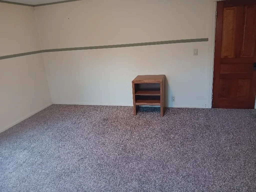 113 N Mckinley Road Flushing City MI 48433