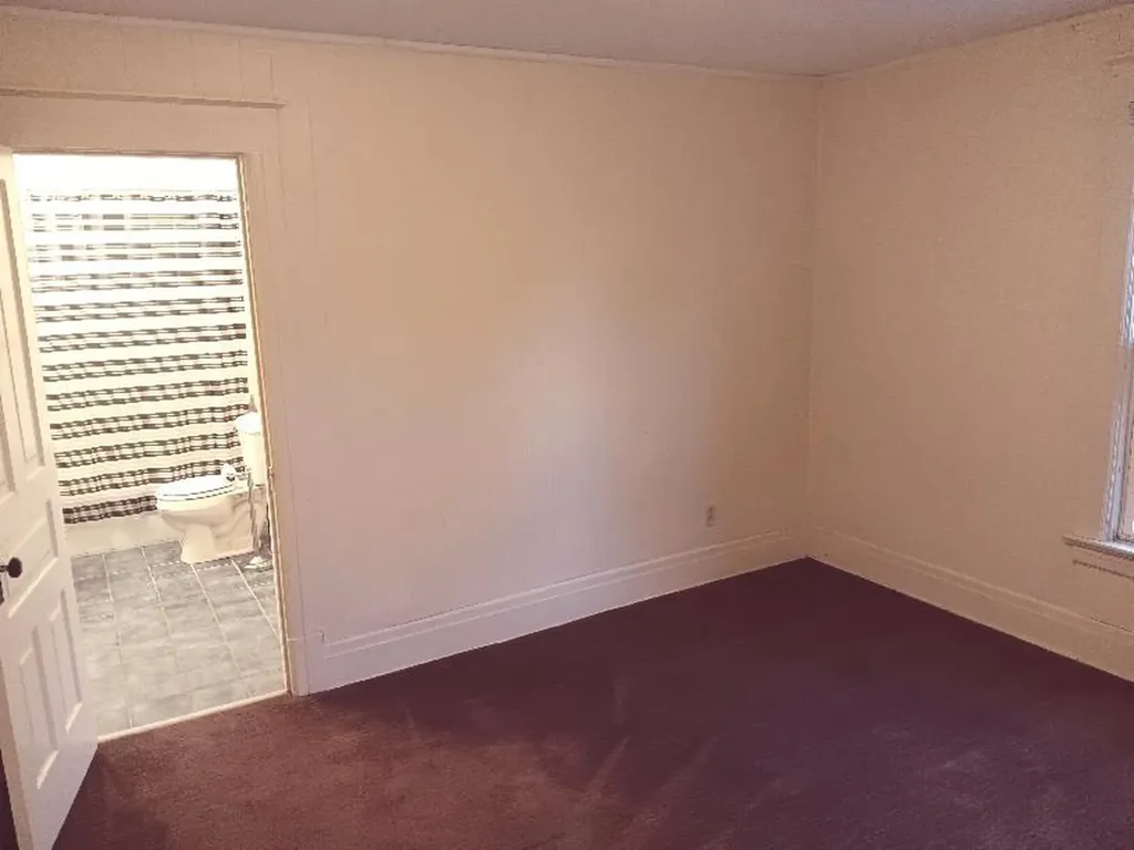 113 N Mckinley Road Flushing City MI 48433