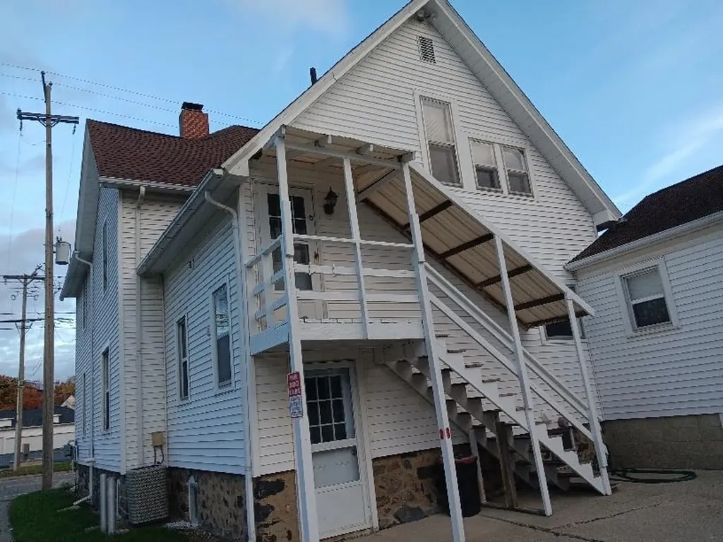 113 N Mckinley Road Flushing City MI 48433