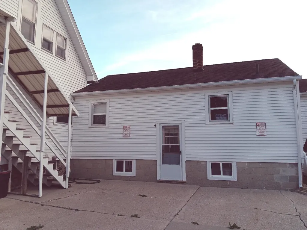 113 N Mckinley Road Flushing City MI 48433