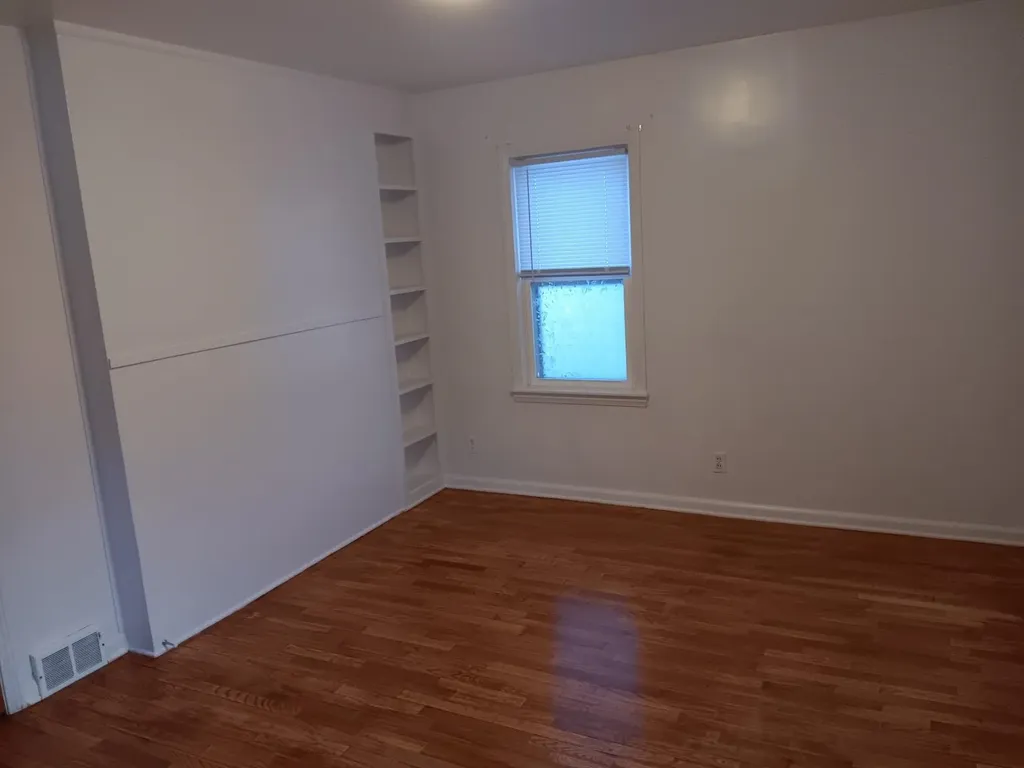113 N Mckinley Road Flushing City MI 48433