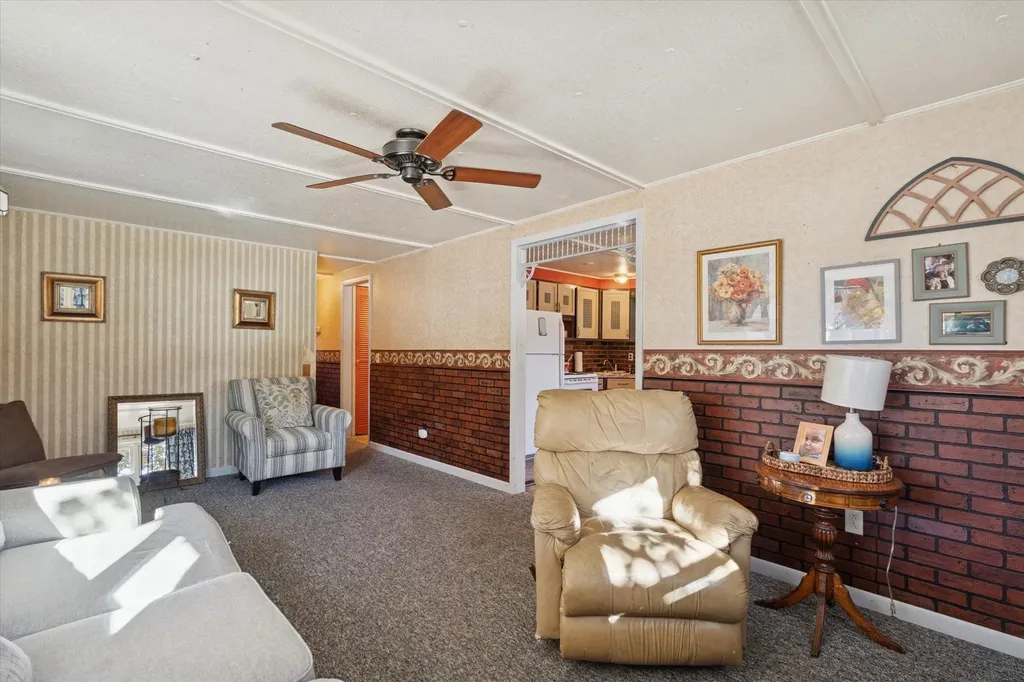 224 W Mcneil Street Corunna City MI 48817
