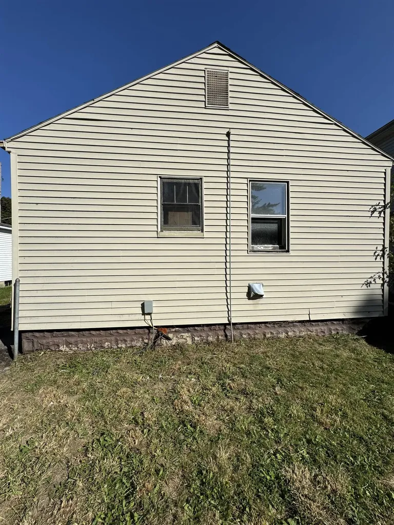 3217 Arlene Avenue Flint City MI 48503