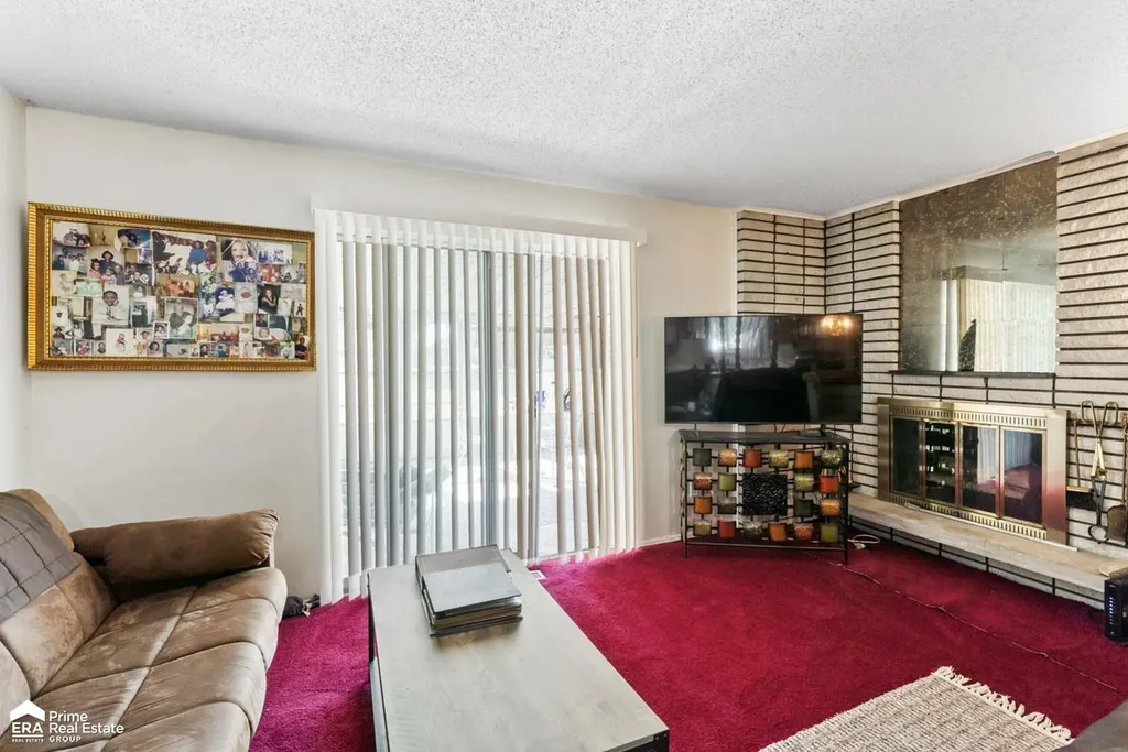 1203 Pickwick Place Flint Charter Township MI 48507