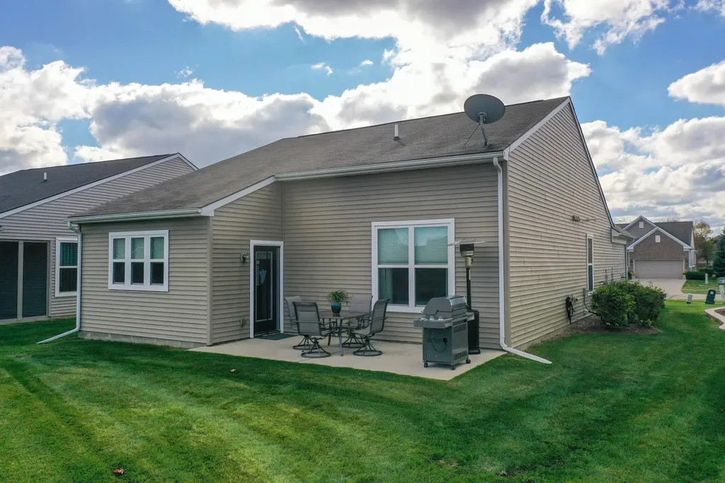 9411 St. Andrews Drive Grand Blanc Charter Township MI 48439