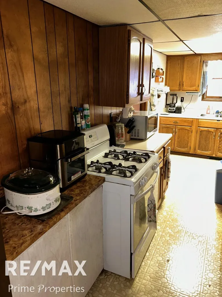 7152 Russell Street Genesee Charter Township MI 48437