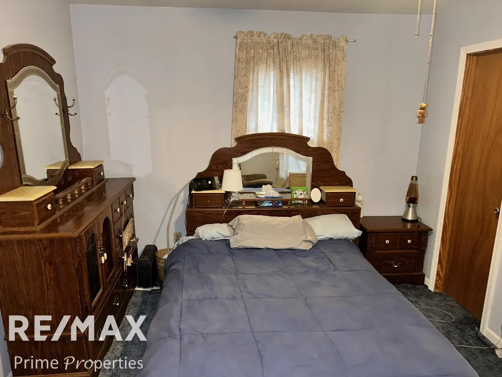 7152 Russell Street Genesee Charter Township MI 48437