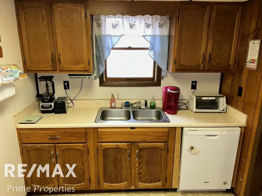 7152 Russell Street Genesee Charter Township MI 48437