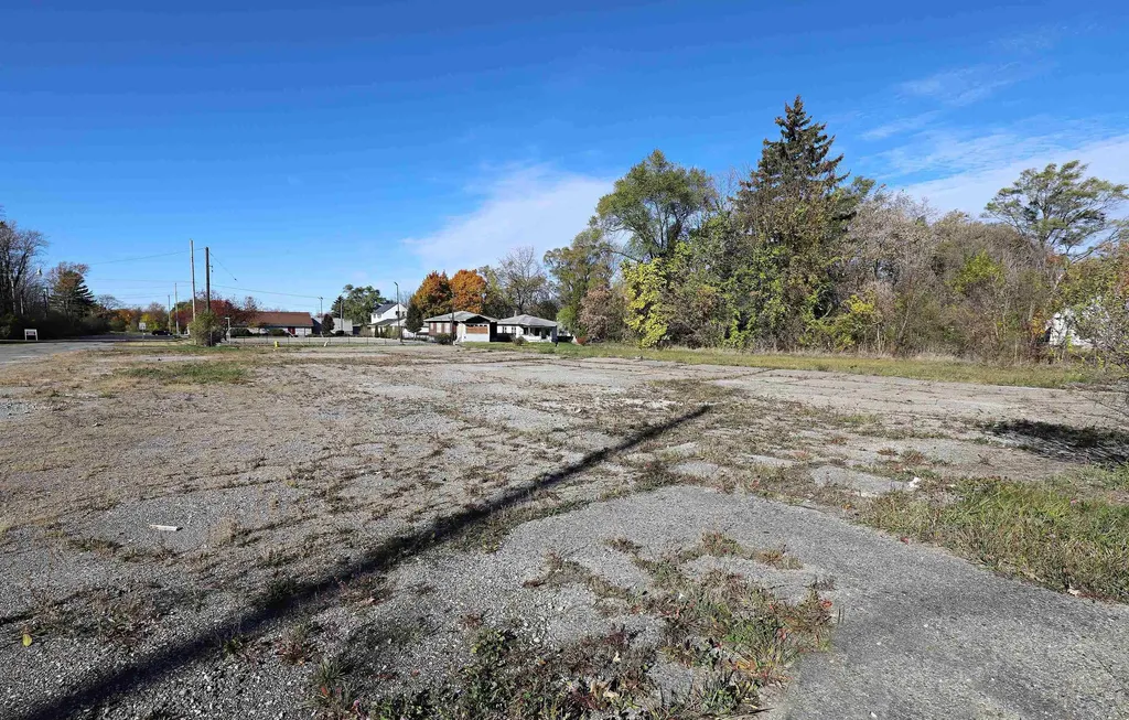 702/718 W Flint Park Boulevard Flint City MI 48505