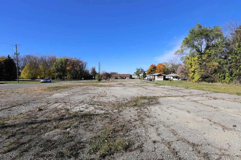 702/718 W Flint Park Boulevard Flint City MI 48505