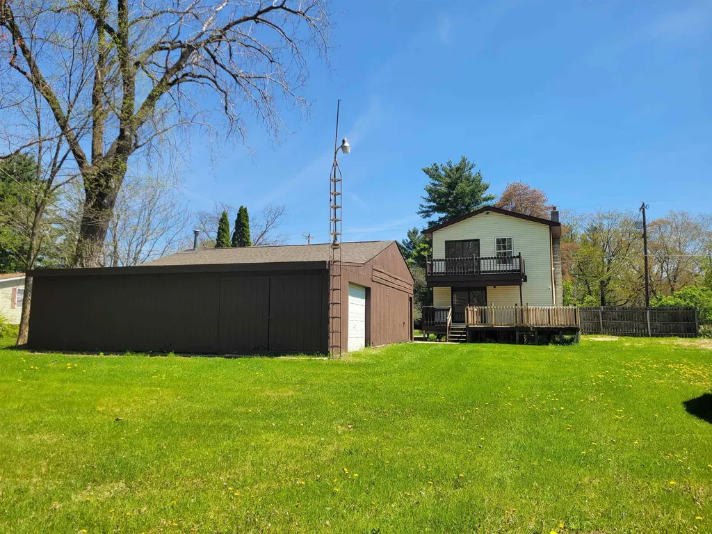 14317 N Lewis Road Thetford Township MI 48420