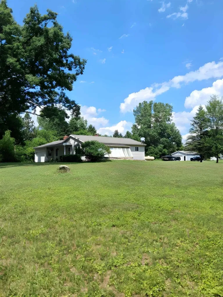 12160 Neff Road Vienna Charter Township MI 48420