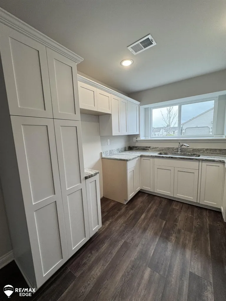 28001 Gregory Street Mundy Township MI 48439