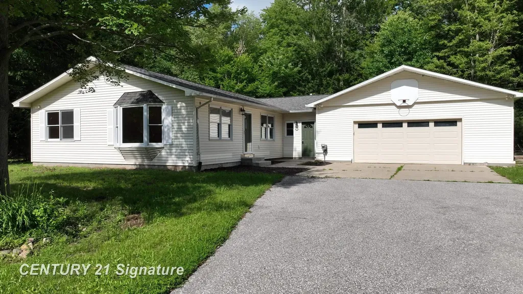 10293 Carr Road St. Charles Township MI 48655